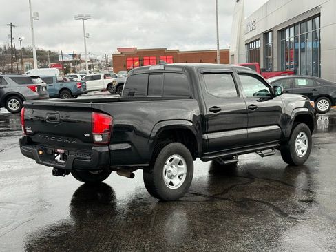 Used 2023 Toyota Tacoma SR image 3