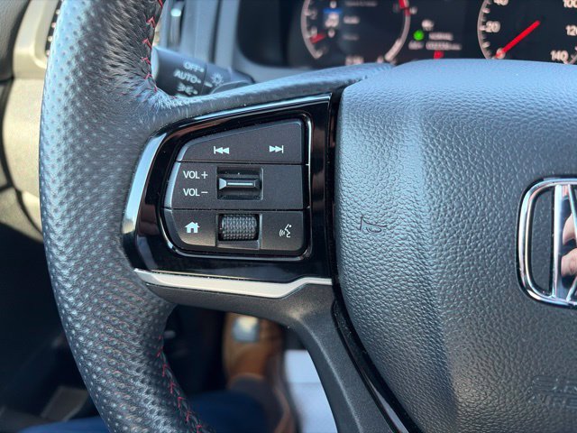 Used 2025 Honda Ridgeline Black Edition image 25