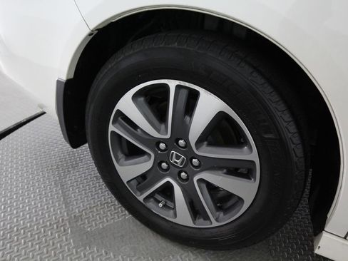 Used 2016 Honda Odyssey Touring image 64