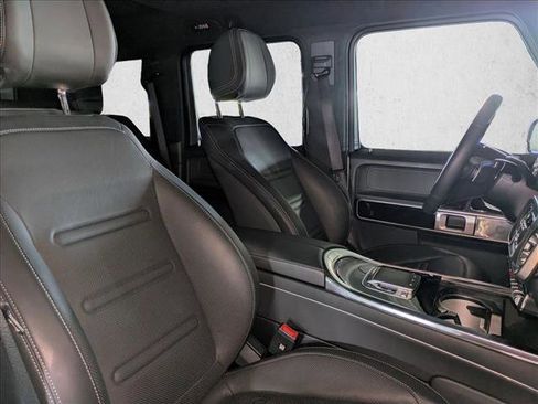 Used 2025 Mercedes-Benz G 550 image 24