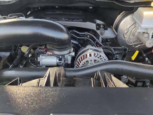 Used 2022 RAM 1500 Laramie image 11