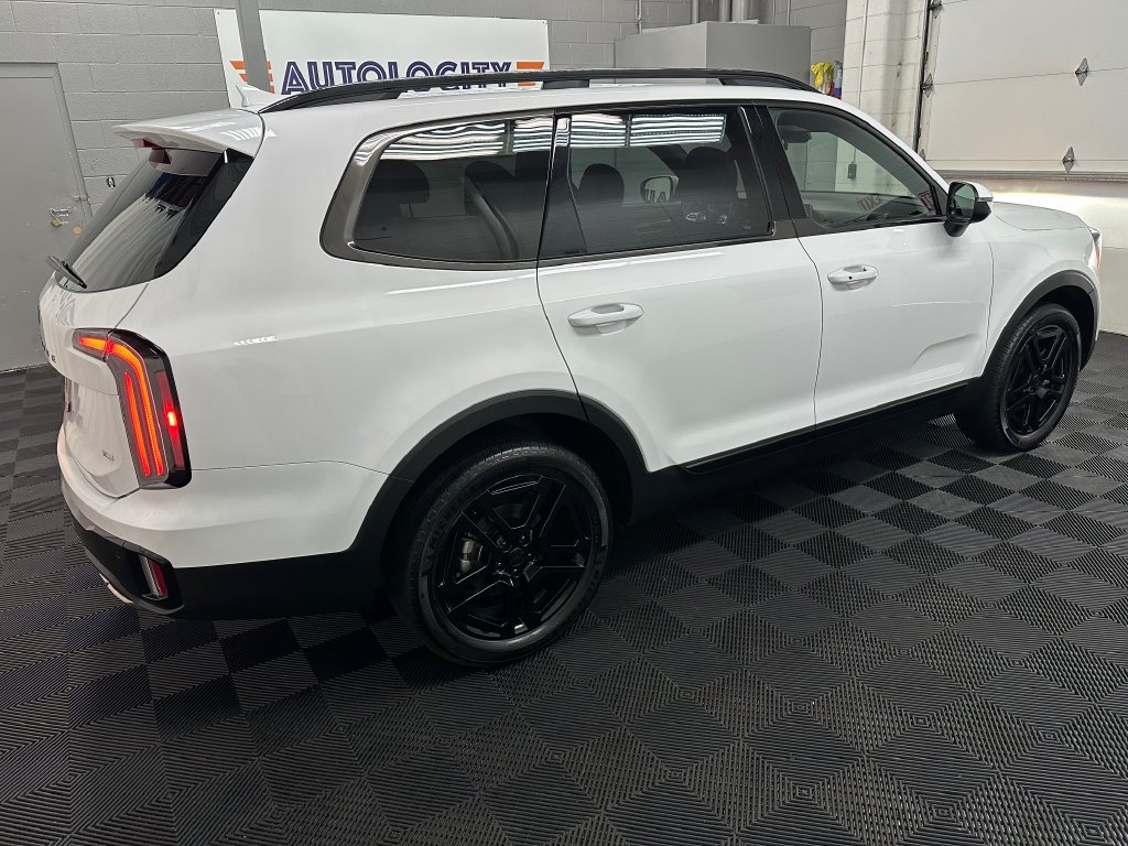 Used 2025 Kia Telluride EX X-Line AWD/4WD image 11