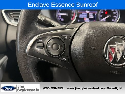 Used 2021 Buick Enclave Essence w/ Sound and Sites Package FWD image 18
