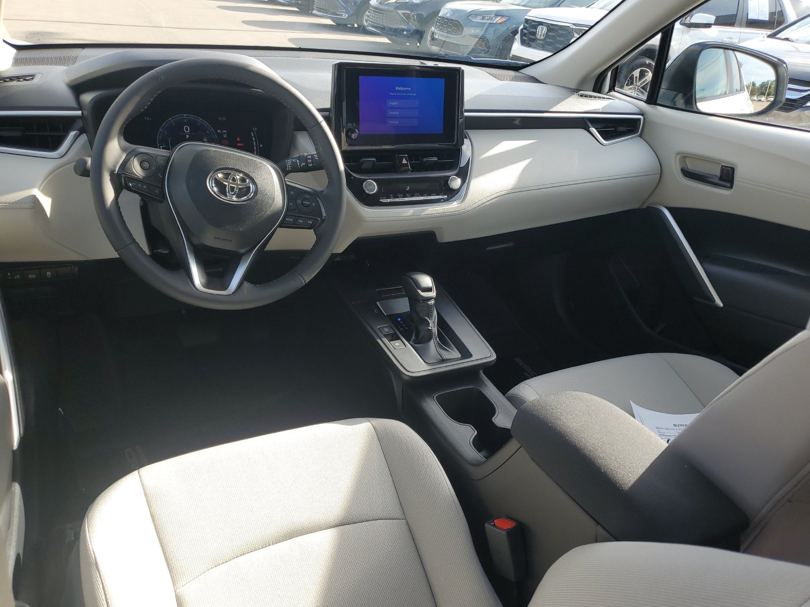 Used 2026 Toyota Corolla Cross LE AWD/4WD image 10