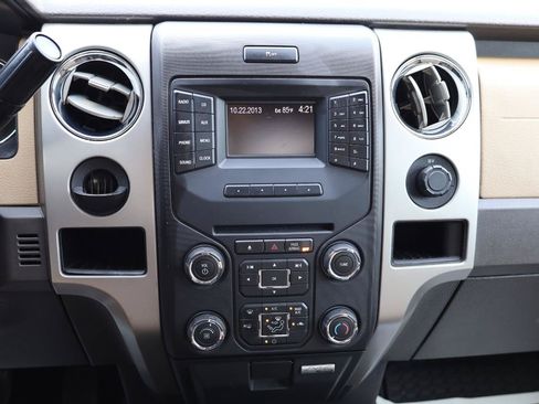 Used 2014 Ford F150 XLT w/ XLT Convenience Package RWD image 10