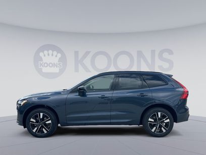 New 2026 Volvo XC60 B5 Core w/ Climate Package