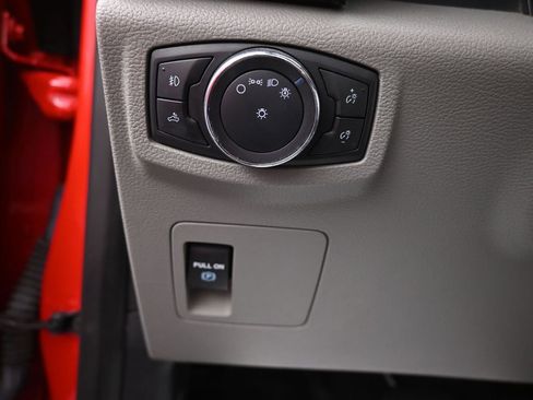 Used 2018 Ford F150 XL w/ Equipment Group 101A Mid image 13