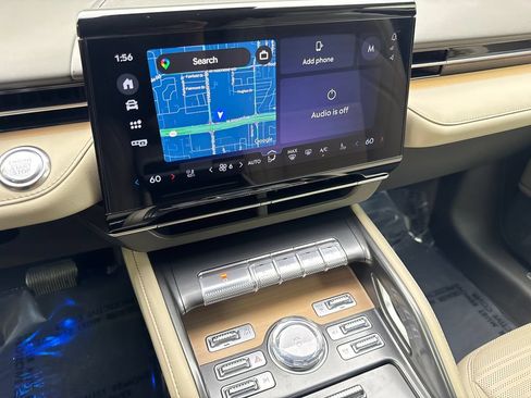 Used 2025 Lincoln Nautilus Reserve AWD/4WD image 62