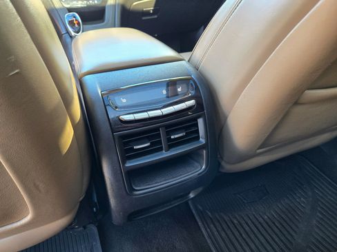 Used 2017 Cadillac XT5 Platinum image 55