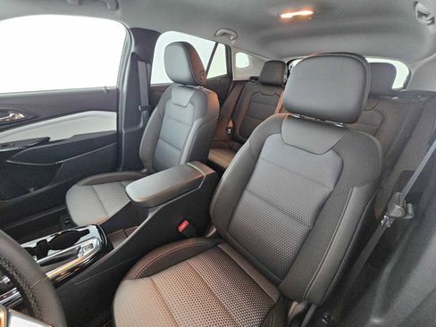 New 2026 Chevrolet Trax LT w/ Driver Confidence Package image 21