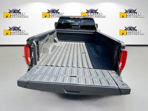 Used 2020 GMC Sierra 3500 Denali w/ Denali Ultimate Package AWD/4WD image 32