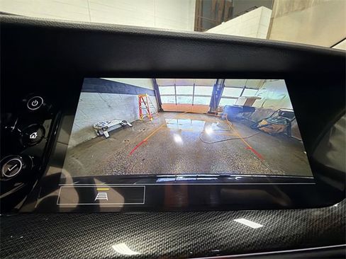 Certified 2023 Buick Envision Essence image 17