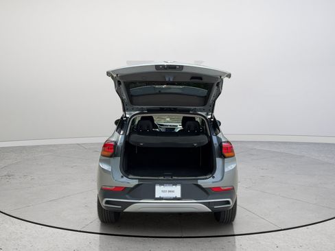 Used 2023 Buick Encore GX Select w/ Safety Package II AWD/4WD image 19