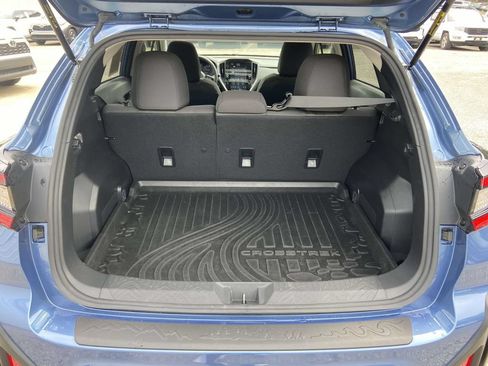 Used 2024 Subaru Crosstrek 2.0i Premium AWD/4WD image 10