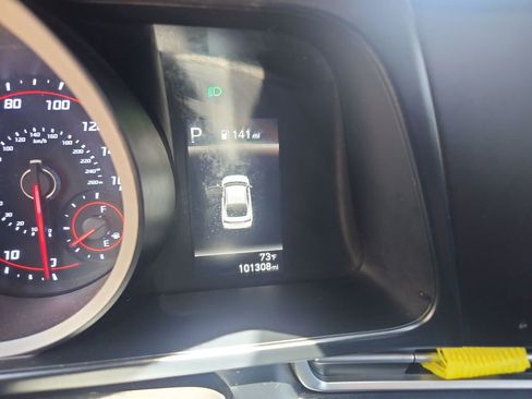 Used 2021 Hyundai Elantra SEL FWD image 16