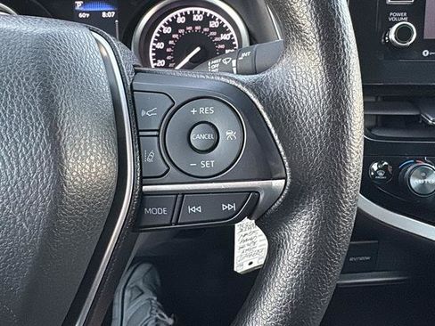 Used 2024 Toyota Camry LE image 18