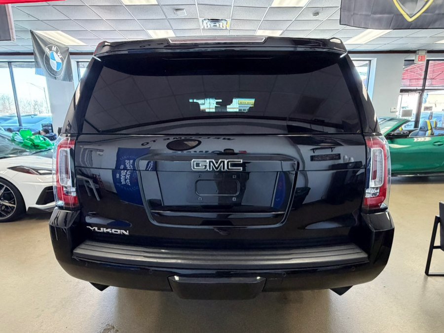 Used 2019 GMC Yukon SLT w/ Graphite Performance Edition AWD/4WD image 13
