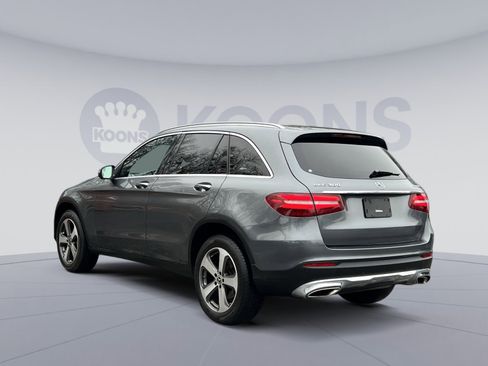Used 2019 Mercedes-Benz GLC 300 4MATIC image 4
