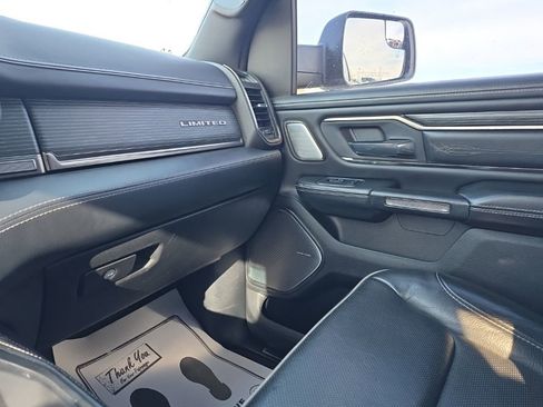 Used 2019 RAM 1500 Limited image 18