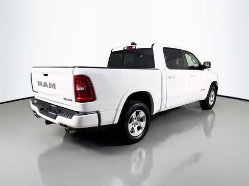 Used 2025 RAM 1500 Big Horn AWD/4WD image 7