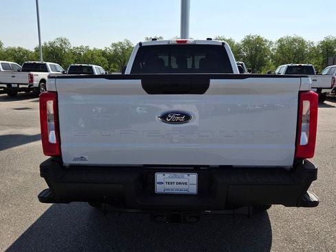 New 2026 Ford F350 XL AWD/4WD image 9