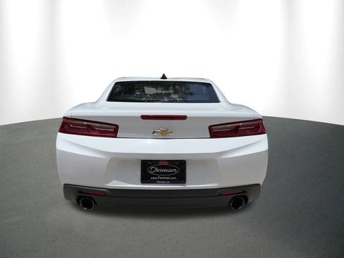 Used 2016 Chevrolet Camaro LT RWD image 23