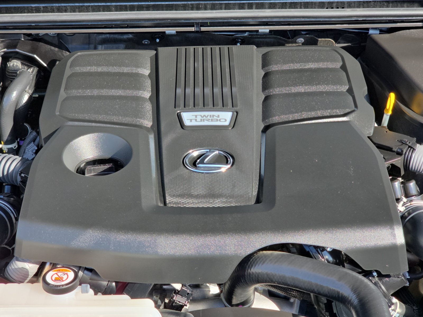 Used 2025 Lexus GX 550 w/ Accessory Package (32) AWD/4WD image 22