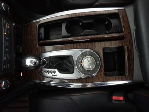 Used 2020 Nissan Armada SL w/ Premium Package image 30