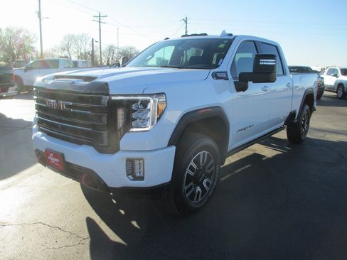 Certified 2022 GMC Sierra 3500 AT4 w/ AT4 Preferred Package image 12