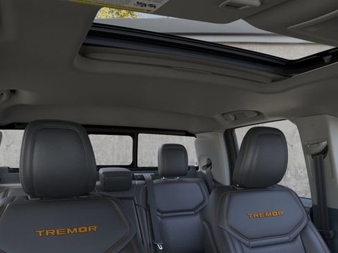 New 2026 Ford Maverick Tremor AWD/4WD image 12