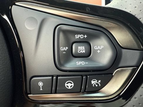 New 2025 VinFast VF 8 Plus AWD/4WD image 30