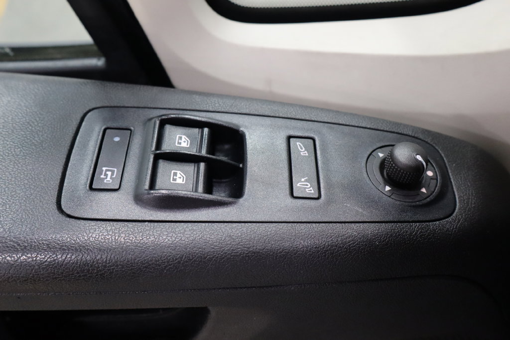 Used 2019 RAM ProMaster 3500 w/ Premium Appearance Group FWD image 22