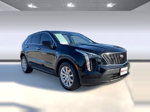 Used 2022 Cadillac XT4 Luxury image 7