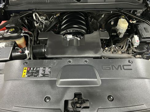 Used 2020 GMC Yukon Denali w/ Denali Ultimate Package image 17