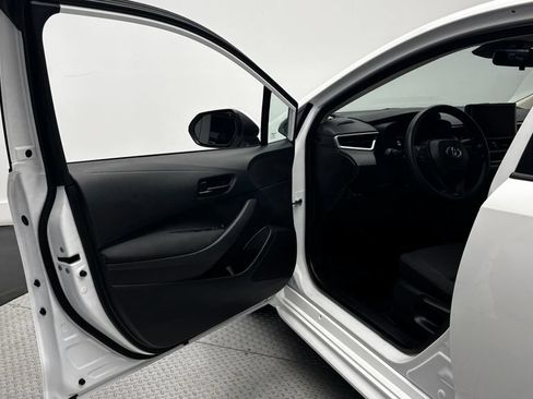 Used 2024 Toyota Corolla LE FWD image 14
