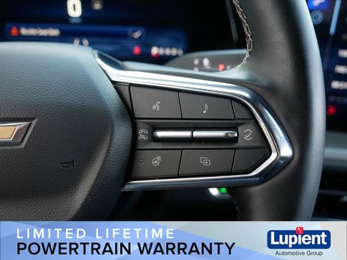 Used 2024 Chevrolet Traverse LS AWD/4WD image 24