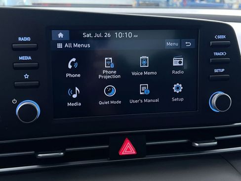 Used 2025 Hyundai Elantra Sport FWD image 20
