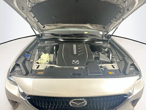 Used 2024 MAZDA CX-90 Plug-In Hybrid w/ Premium Pkg AWD/4WD image 35