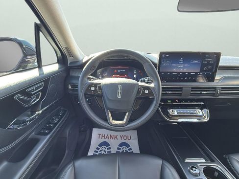 Used 2024 Lincoln Corsair FWD image 13