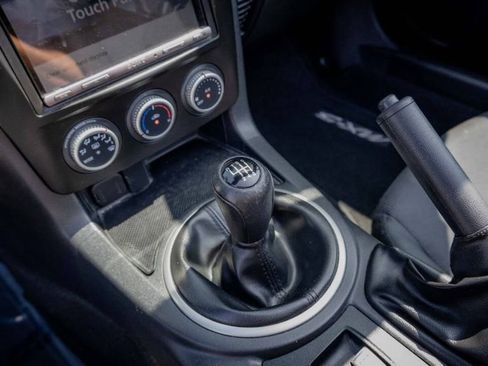 Used 2014 MAZDA MX-5 Miata Club image 45