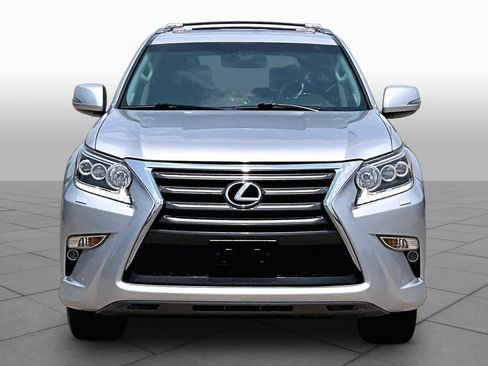 Used 2015 Lexus GX 460 w/ Premium Package AWD/4WD image 4