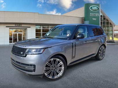 New 2025 Land Rover Range Rover SE
