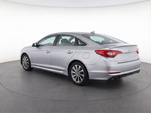 Used 2017 Hyundai Sonata Sport image 3