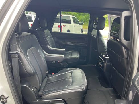 Used 2018 Ford Expedition Max Limited w/ Equipment Group 302A AWD/4WD image 32