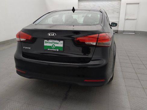 Used 2017 Kia Forte LX w/ LX Popular Package FWD image 7