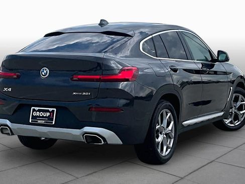 Used 2025 BMW X4 xDrive30i AWD/4WD image 12