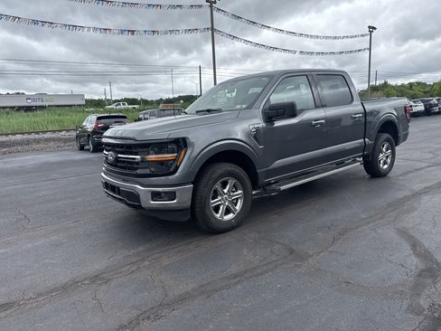 Used 2025 Ford F150 XLT w/ Equipment Group 301A Standard AWD/4WD image 8