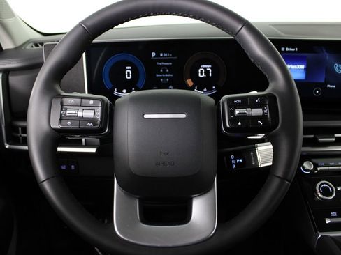 Used 2026 Hyundai Santa Fe SE image 8