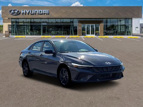 New 2026 Hyundai Elantra Sport w/ Cargo Package image 11