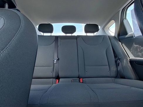 Used 2025 Kia K4 FWD image 25